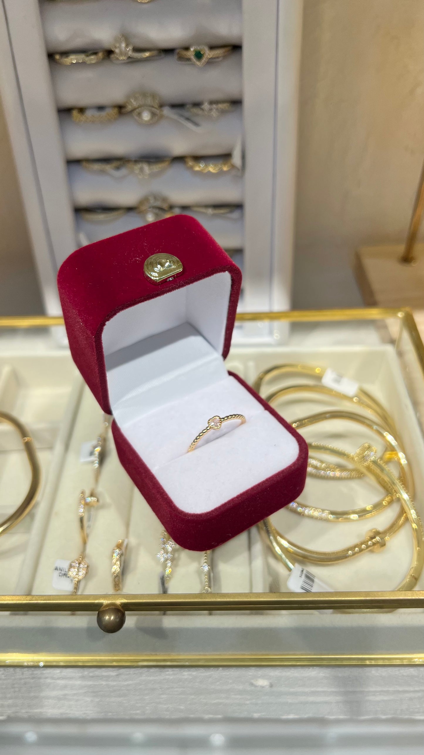 COFRE VINO TERCIOPELO PARA ANILLO