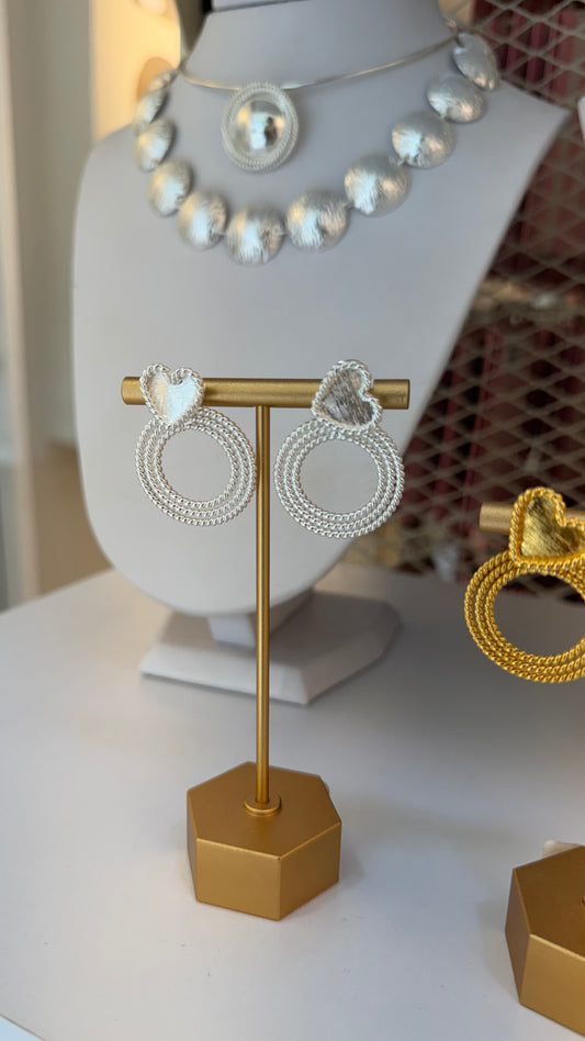 ARETE CORAZÓN ENTORCHADO BRONCE PLATEADO