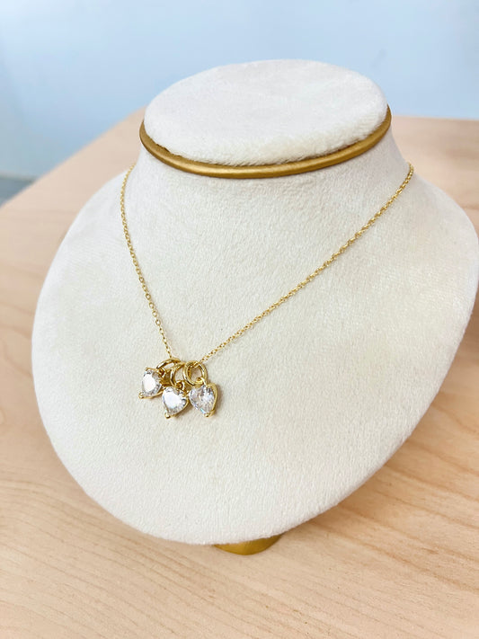 CADENA CHARMS TRIPLE CORAZÓN