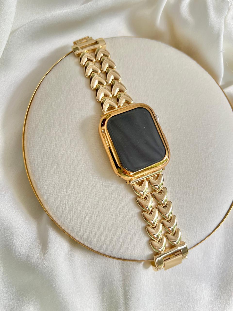 MANILLA APPLE WATCH