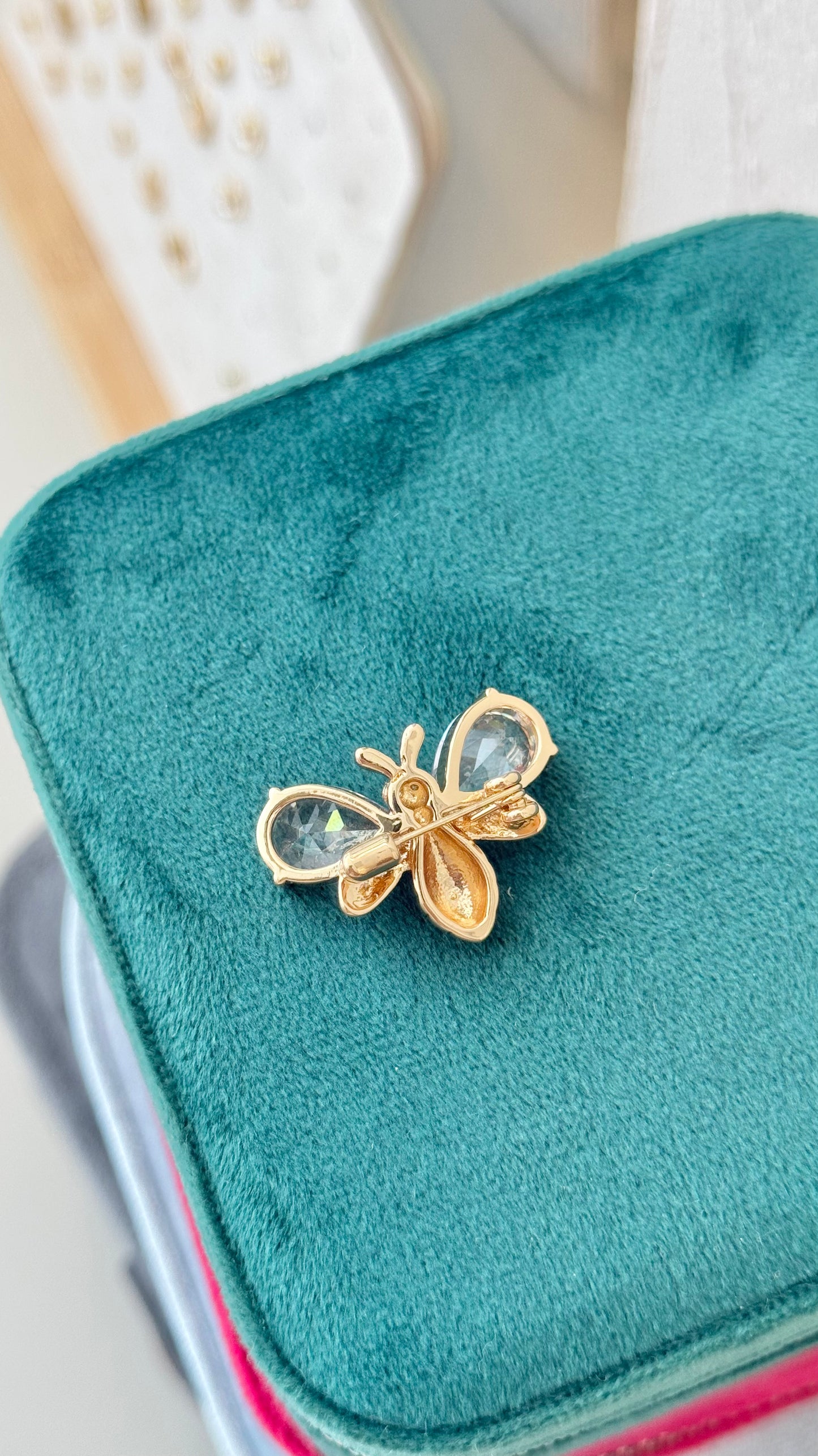 PIN ABEJA