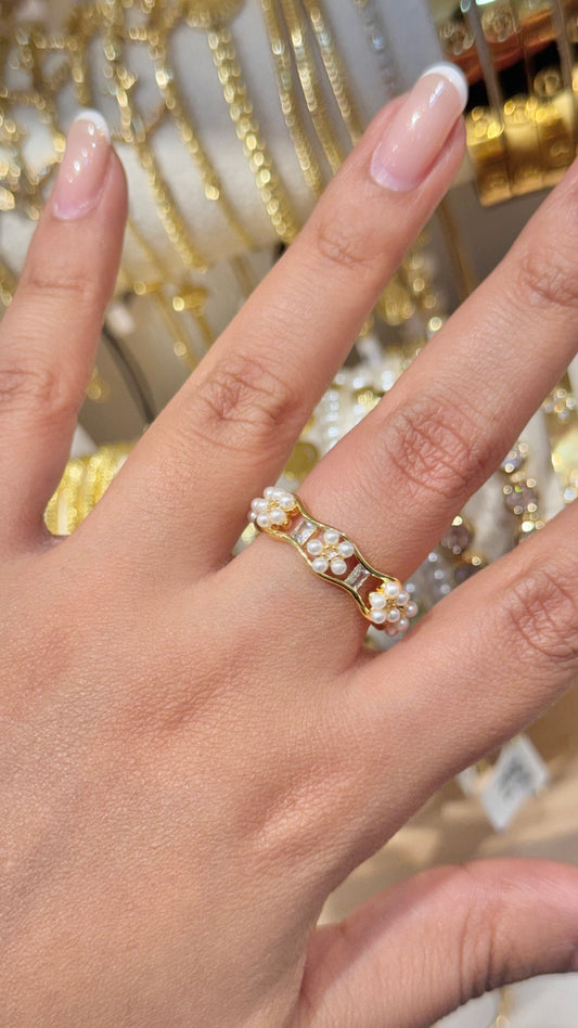 ANILLO FLORES DE PERLAS