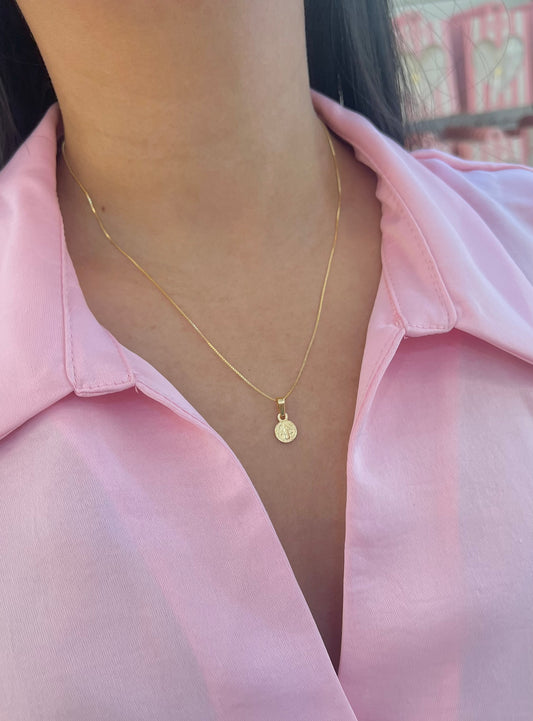 CADENA SAN BENITO MINI ORO LAMINADO 45cm