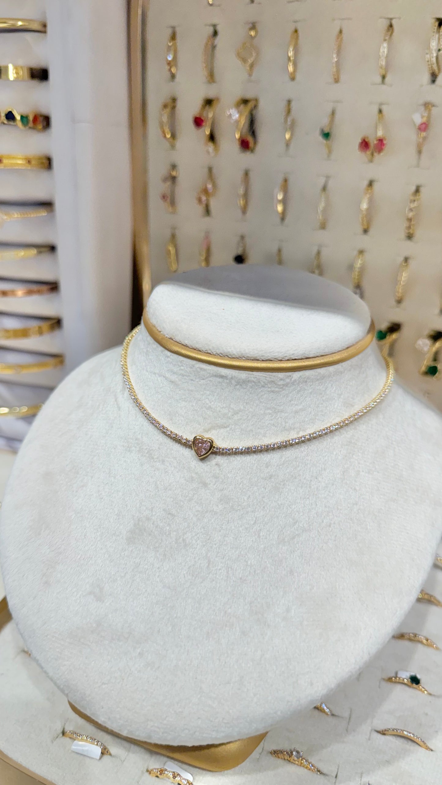 CHOKER TENIS CORAZÓN ROSA