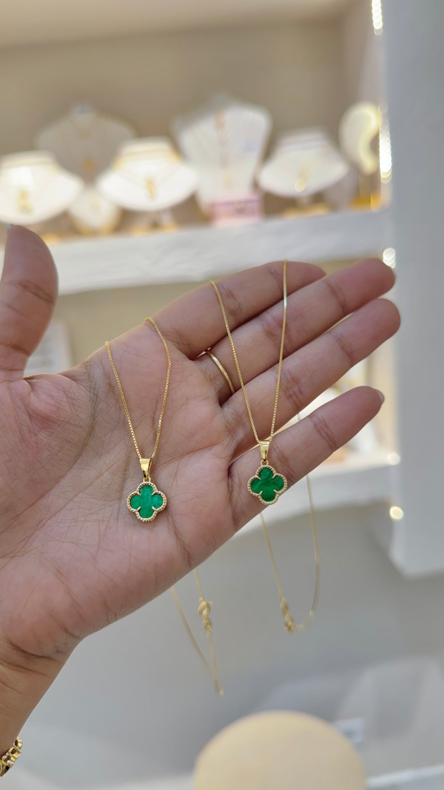 CADENA TRÉBOL VERDE ORO LAMINADO
