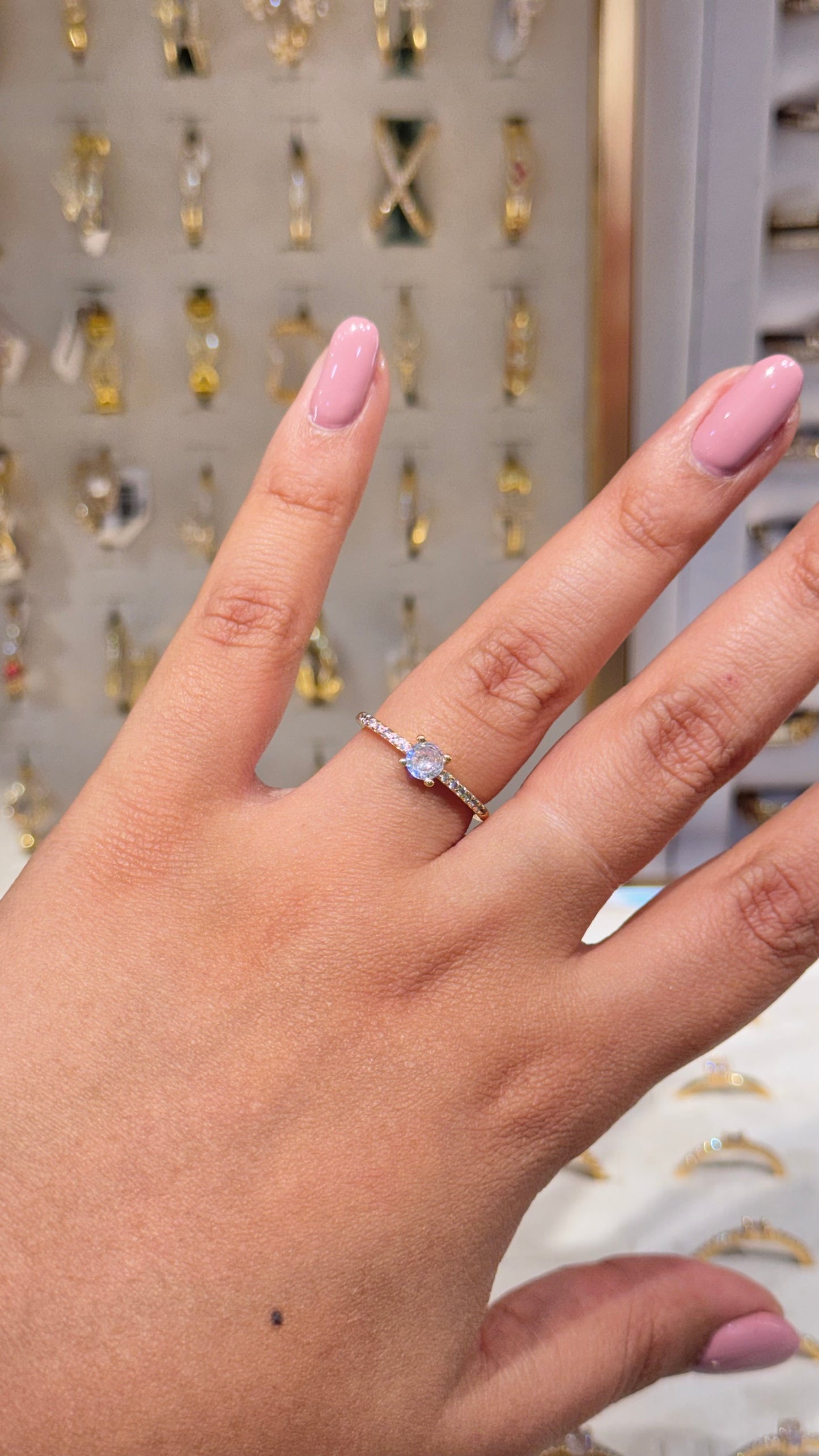 ANILLO CIRCON REDONDO ORO LAMINADO