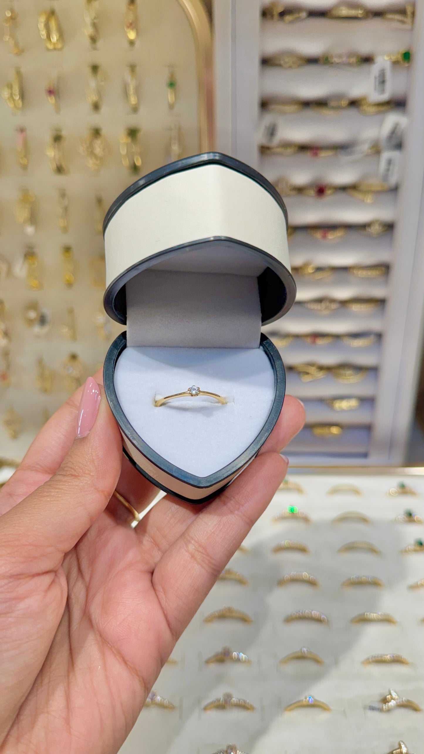 ANILLO SOLITARIO MINI ORO LAMINADO