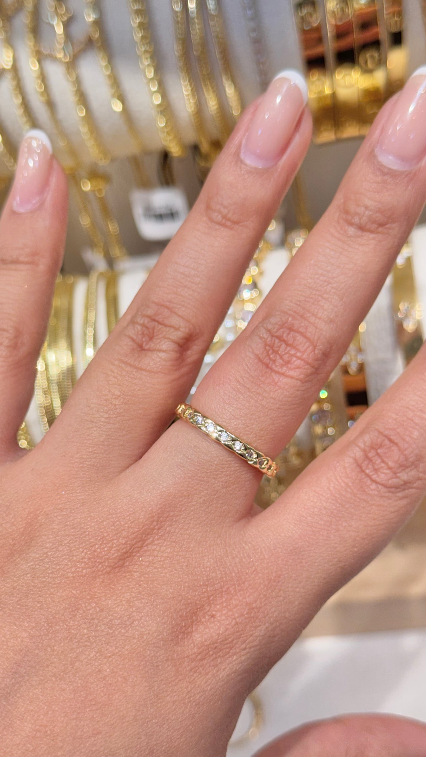 ANILLO AUREOLA