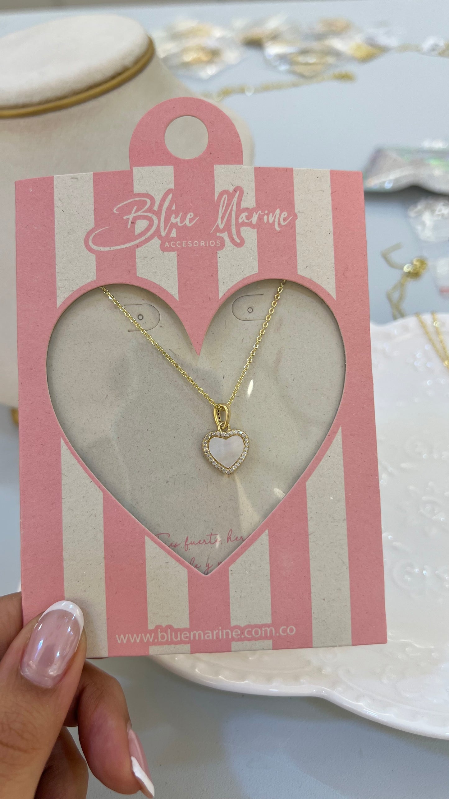 CADENA CORAZÓN NÁCAR