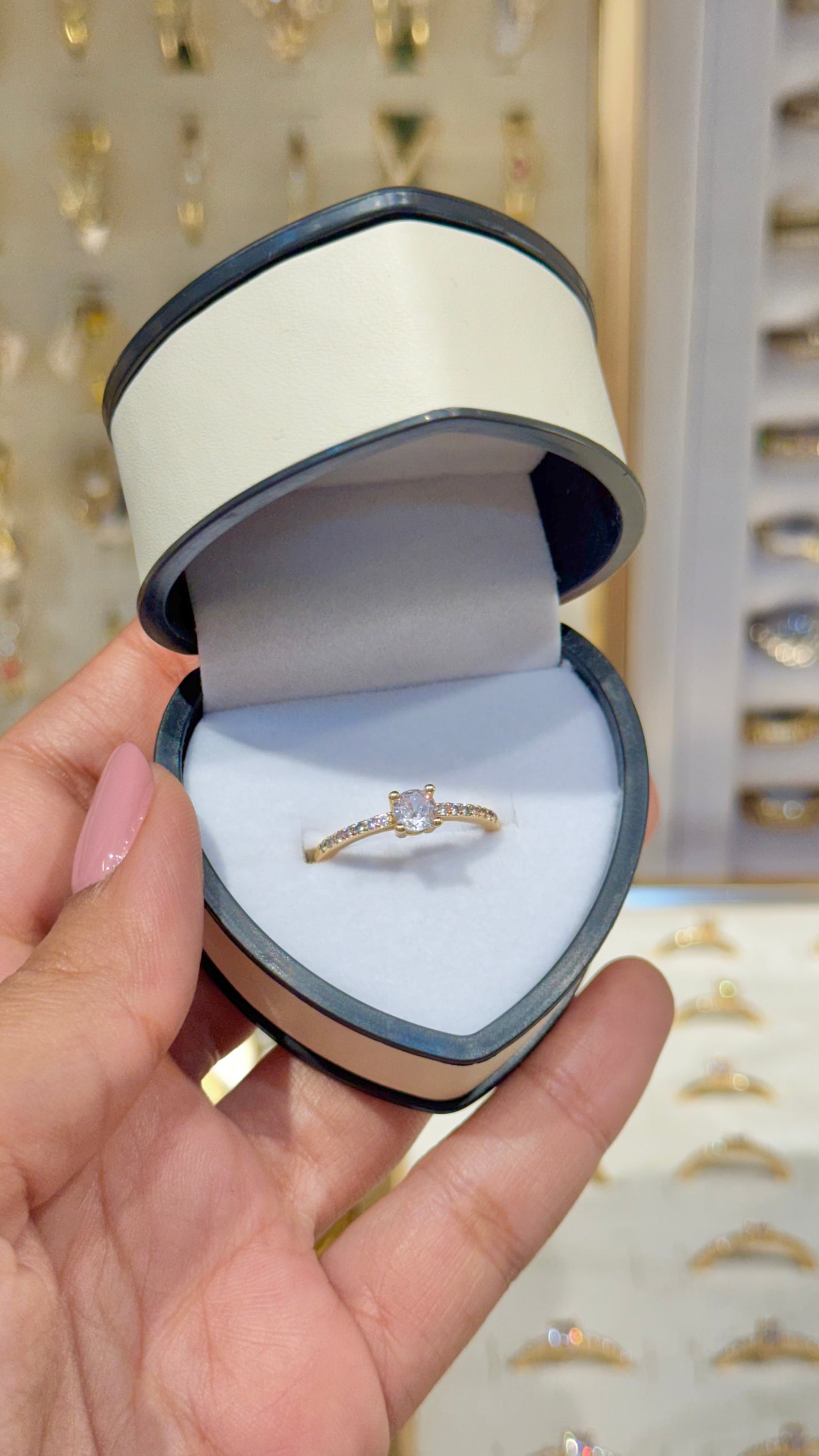 ANILLO CIRCON REDONDO ORO LAMINADO