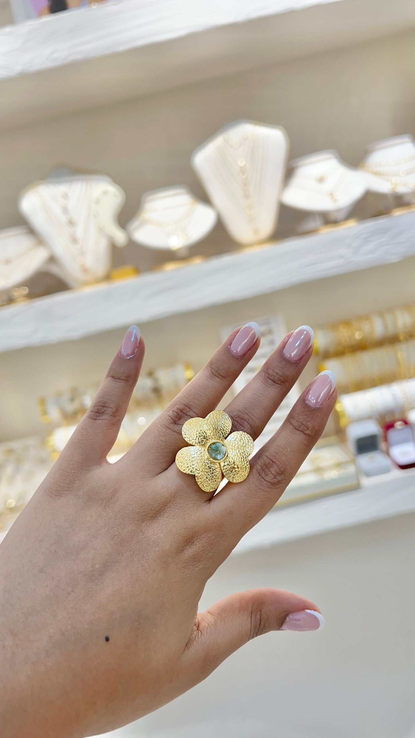 ANILLO MURALLA ESMERALDA BRONCE