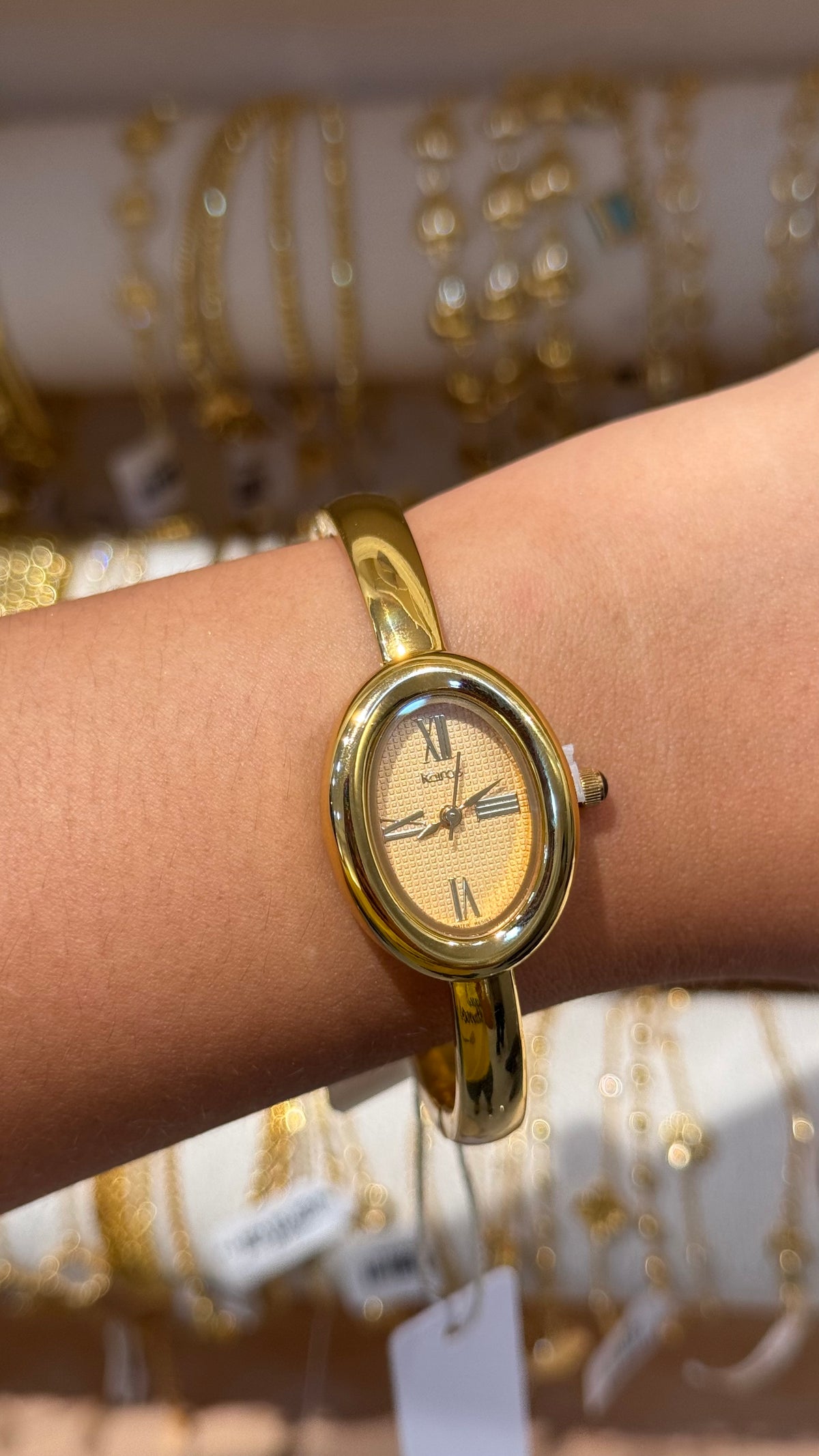 RELOJ KAIROS FONDO DORADO