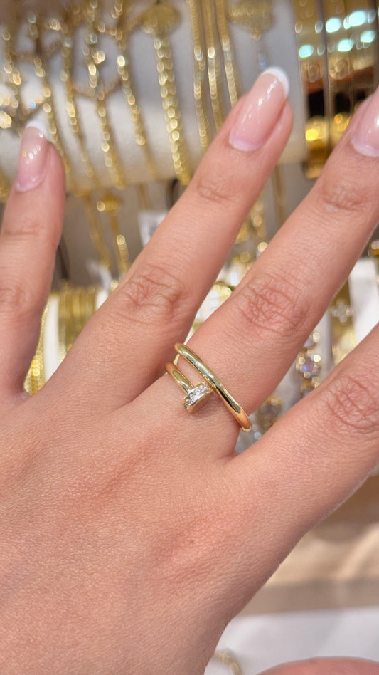 ANILLO CLAVO