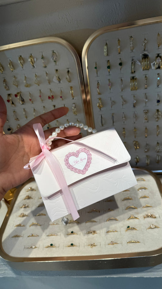 CAJA BOLSO ROSA PERLAS