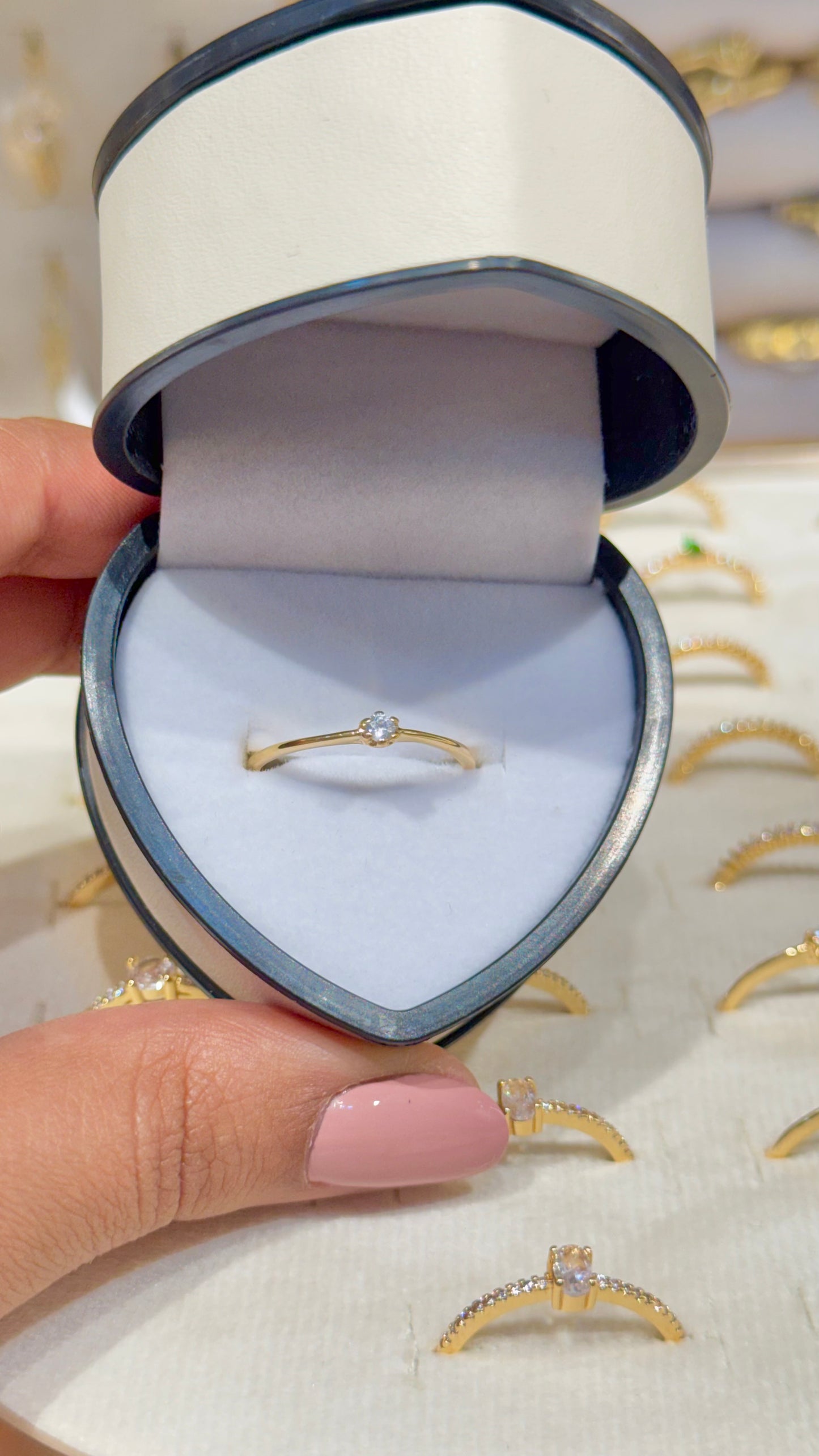 ANILLO SOLITARIO MINI ORO LAMINADO