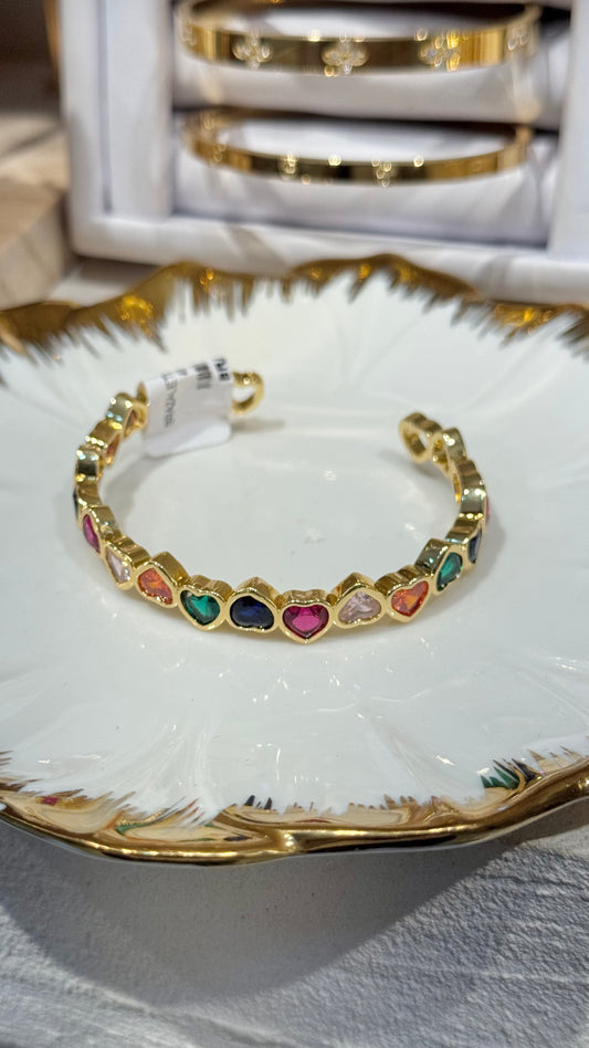 BRAZALETE CORAZONES COLORES