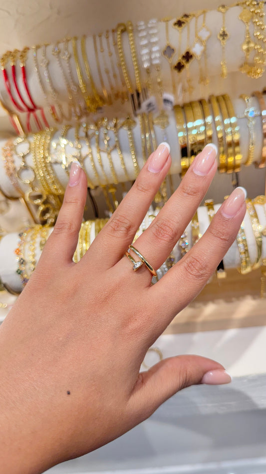 ANILLO CLAVO