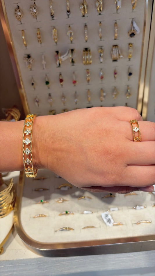 JUEGO BRAZALETE DOBLE TRÉBOL  (incluye anillo)