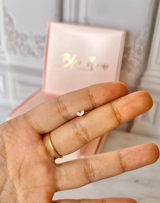 PIERCING DOS PETALOS