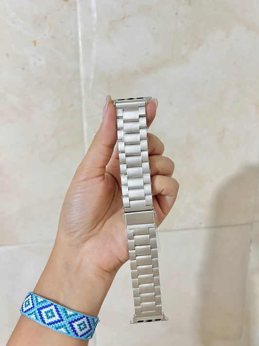 MANILLA APPLE WATCH CLASICA STARLIGHT